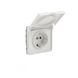 Розетка силовая KANT IP44 2P+E защ. шторки с крышкой бел. песок DKC 7010013