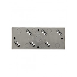 Розетка 3-мест. с заземл. LETO закрытый корпус ПБТ платина LEZARD 752-3500-127BUP