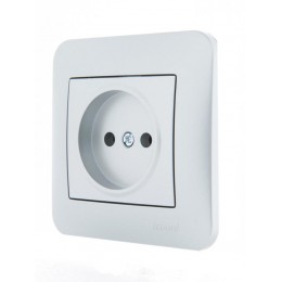 Розетка 1-м СП Karina 16А IP20 без заземл. термопласт механизм матов. серебр. LEZARD 707-4388-121B