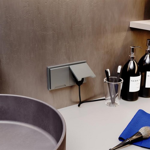 Розетка 1-м СП S70 16А с заземл. защ. шторки + крышка механизм сталь Voltum VLS040305