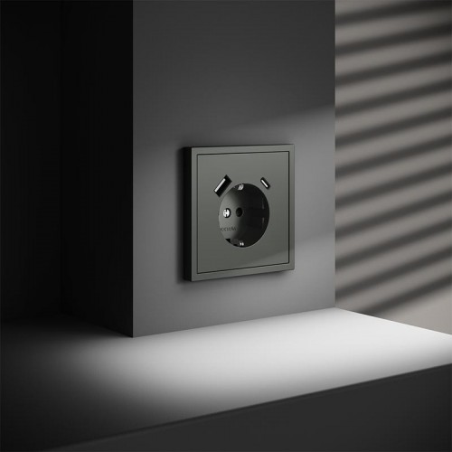 Розетка 1-м СП S70 16А с USB A+С с заземл. защ. шторки механизм титан Voltum VLS040506