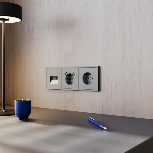 Розетка 1-м СП S70 16А с USB A+С с заземл. защ. шторки механизм титан Voltum VLS040506