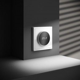 Терморегулятор электронный S70 с индикацией и датчиком для теплого пола механизм бел. глянцевый Voltum VLS070101