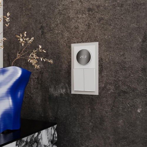 Терморегулятор электронный S70 с индикацией и датчиком для теплого пола механизм бел. матов. Voltum VLS070102