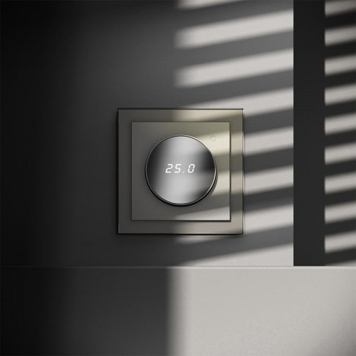 Терморегулятор электронный S70 с индикацией и датчиком для теплого пола механизм шелк Voltum VLS070104