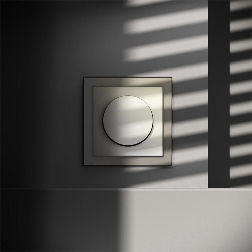 Светорегулятор поворотно-нажимной СП S70 600Вт механизм шелк Voltum VLS070304