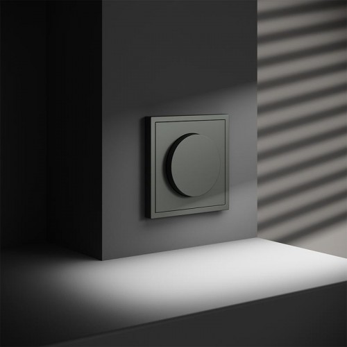 Светорегулятор поворотно-нажимной СП S70 600Вт механизм титан Voltum VLS070306