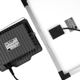 Прожектор светодиодный PFL SOLAR 100 6500К IP65 ДО с солнечн. панелью и пультом в комплекте JazzWay 5044418