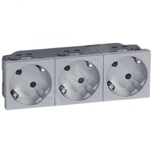 Mosaic Розетка тройная 3Х2К+З с заземлением немецкий стандарт 45 град. Алюминий