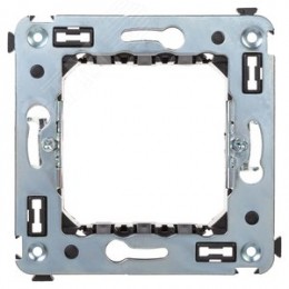 Avanti Каркас с лапками для монтажа модульных в стену