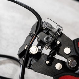 Инструмент для снятия изоляции 0,2-6 мм2 и обжима наконечников HT-766