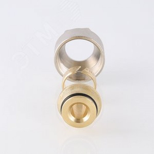 Соединитель обжимной 20 (2.8)x3/4' EK для пластиковой трубы