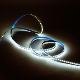 Лента светодиодная 9.6 Вт/м DC 12В 3000К IP20 120LED SMD2835 (блистер 5м) 624 лм/м Basic