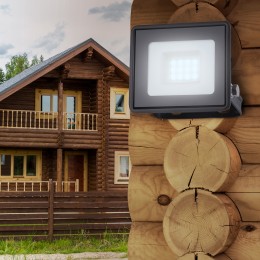 Прожектор светодиодный ДО-10 Вт 6500К 800 Лм IP65 черный 10w холодный 200-240В LPR-023-0-65K-010