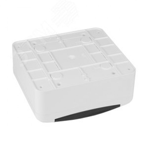 Щит распределительный навесной пластиковый 8 модулей ЩРН-п-8 OptiBox P-BNK-2-08-IP41