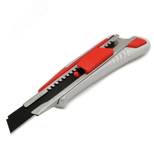 Нож с сегментированным лезвием металлический Auto lock 18 мм