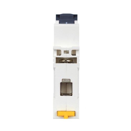 ARMAT Автоматический выключатель M06N 1P C 20А IEK