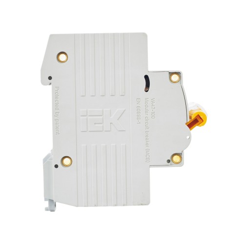 KARAT Автоматический выключатель ВА47-100 3P C 32А 10кА IEK
