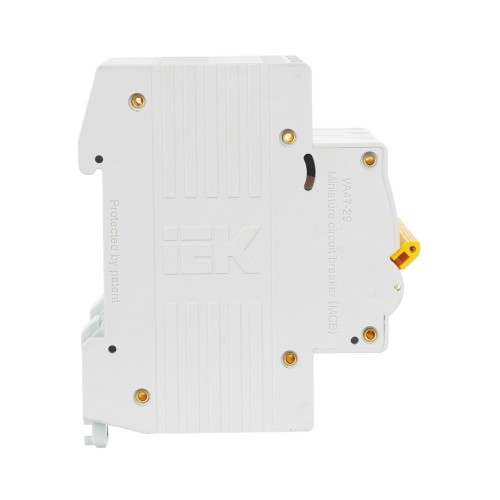 KARAT Автоматический выключатель ВА47-29 3P C 63А 4,5кА IEK