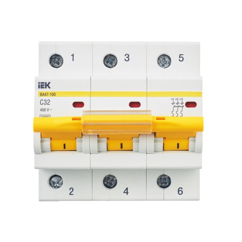 KARAT Автоматический выключатель ВА47-100 3P C 32А 10кА IEK