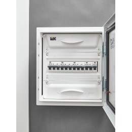 ARMAT Автоматический выключатель M10N 3P C 16А IEK