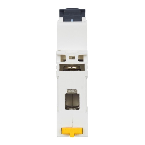 ARMAT Автоматический выключатель M06N 1P B 10А IEK