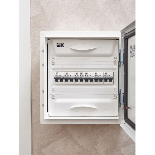 ARMAT Автоматический выключатель M06N 1P C 50А IEK