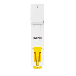 ARMAT Автоматический выключатель M06N 1P C 20А IEK