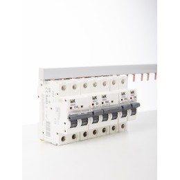 Шина соединительная типа PIN (штырь) 2Р 63А (1м) IEK