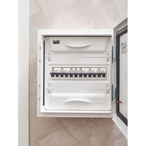 ARMAT Автоматический выключатель M10N 1P C 10А IEK