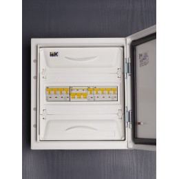 KARAT Автоматический выключатель ВА47-29 3P C 32А 4,5кА IEK