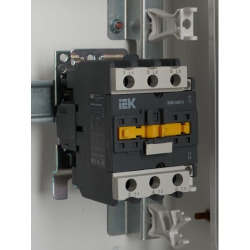 Контактор КМИ-34012 40А 230В/АС3 1NO,1NC IEK