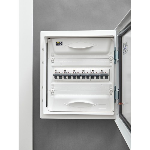 ARMAT Автоматический выключатель M06N 2P C 2А IEK