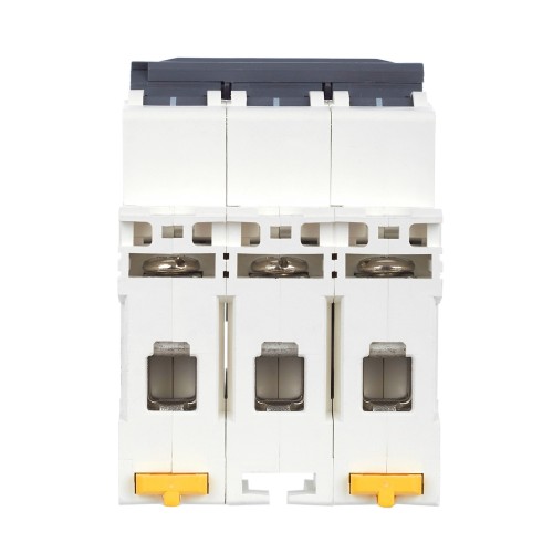 ARMAT Автоматический выключатель M06N 3P C 25А IEK
