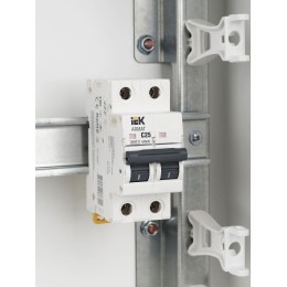 ARMAT Автоматический выключатель M06N 2P C 25А IEK