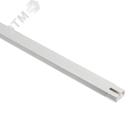 DLPlus Кабель-канал плинтусный 40х20мм односекционный белый