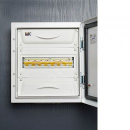 KARAT Автоматический выключатель ВА47-100 3P C 80А 10кА IEK