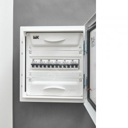 ARMAT Автоматический выключатель M06N 2P C 16А IEK