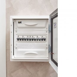 ARMAT Автоматический выключатель M06N 1P C 16А IEK