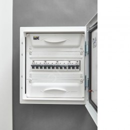 ARMAT Автоматический выключатель M10N 3P C 16А IEK