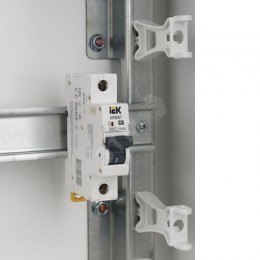 ARMAT Автоматический выключатель M06N 1P C 6А IEK