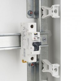 ARMAT Автоматический выключатель M06N 1P C 50А IEK