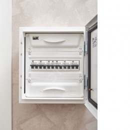 ARMAT Автоматический выключатель M06N 1P C 3А IEK