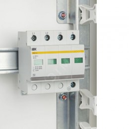 KARAT Ограничитель импульсного перенапряжения ОПС1-C 4P In=20кА Un=400В Im=40кА IEK