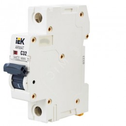 ARMAT Автоматический выключатель M06N 1P C 32А IEK
