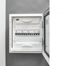 ARMAT Автоматический выключатель M10N 3P C 50А IEK