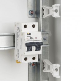 ARMAT Автоматический выключатель M06N 2P C 25А IEK