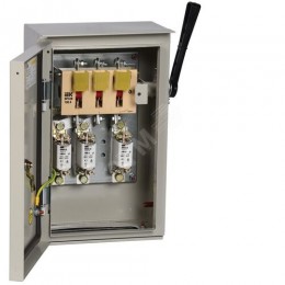 Ящик с рубильником и предохранителями ЯРП-100А У1 IP54 IEK