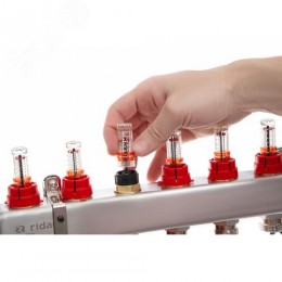 Коллекторная группа SSM-10RF set 10 контуров 1'X3/4' с расходомерами и кронштейнами