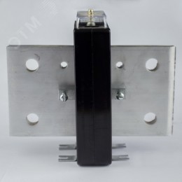 Трансформатор тока измерительный Т-0,66 5 ВА 0,5 1000/5